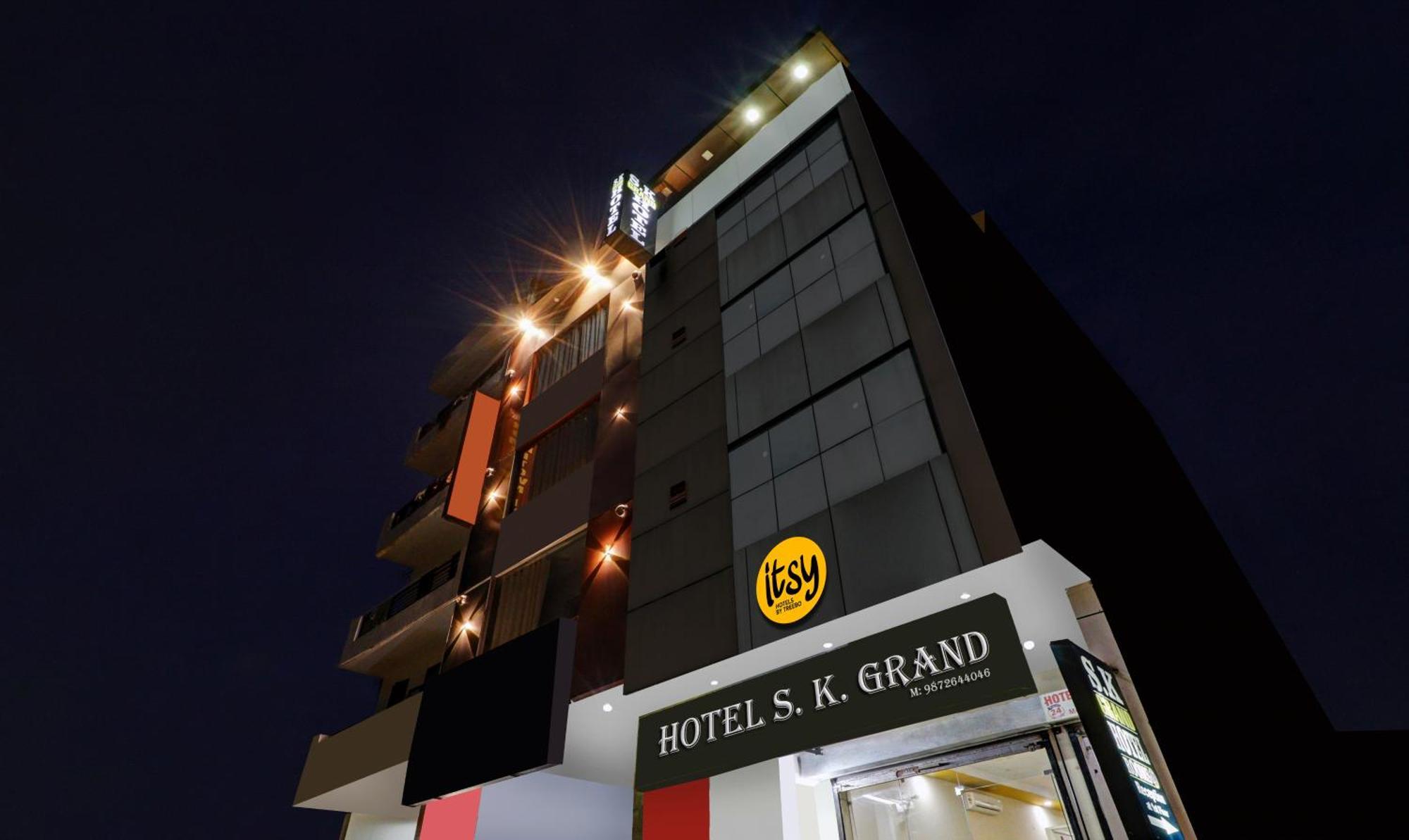 Itsy By Treebo - Sk Grand - Sector 80 Mohali Hotel Sohāna Eksteriør billede