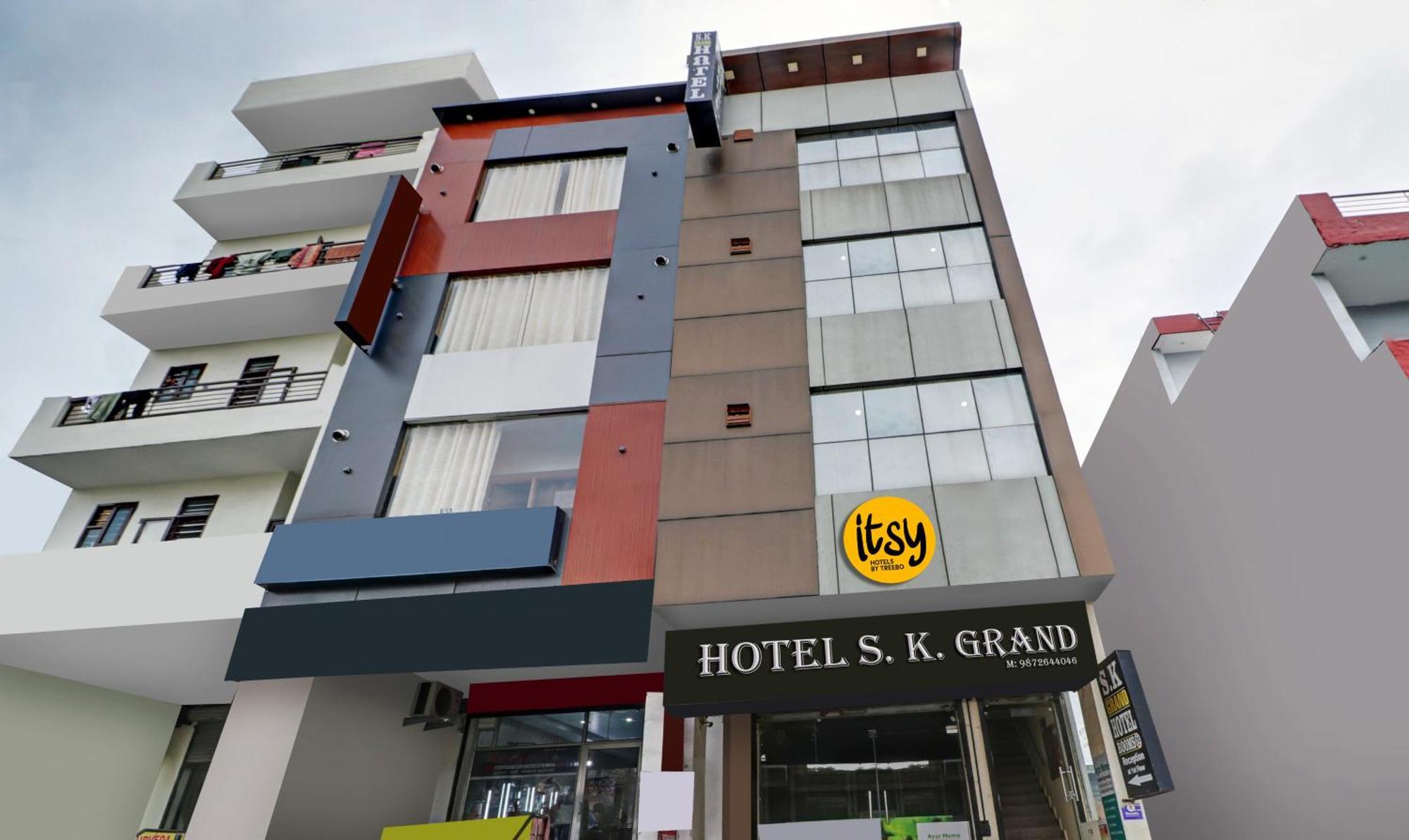 Itsy By Treebo - Sk Grand - Sector 80 Mohali Hotel Sohāna Eksteriør billede
